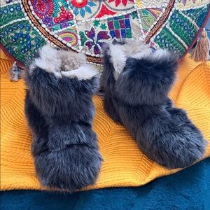 Stuart Weitzman Furry Rabbit Fur Janica Boots Size 10